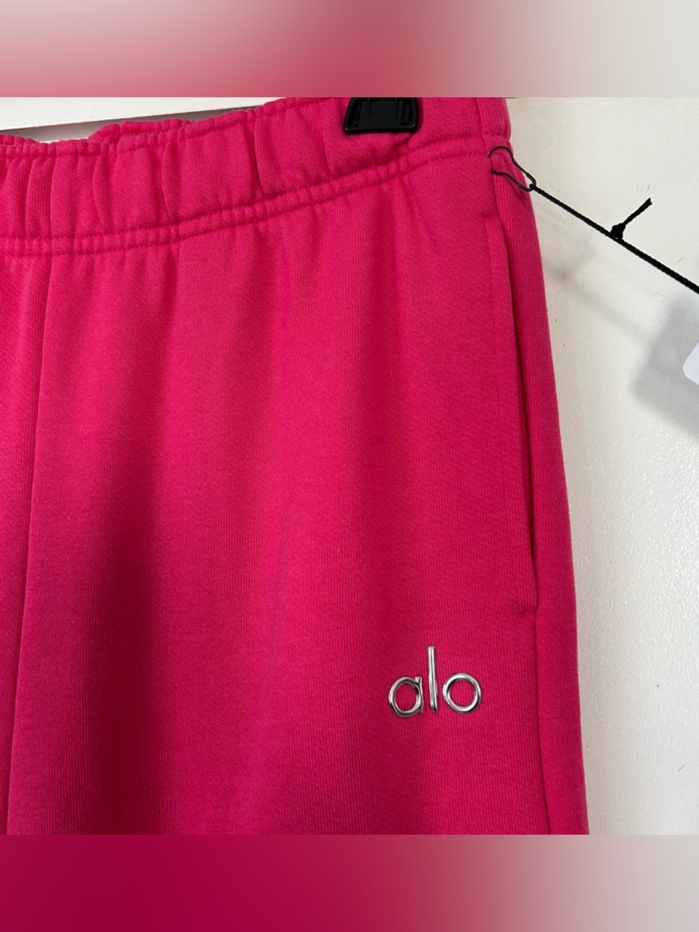 NWT New Alo Yoga Accolade Sweatpant in Pink Summer Crush Size Small RARE - Picture 5 of 12